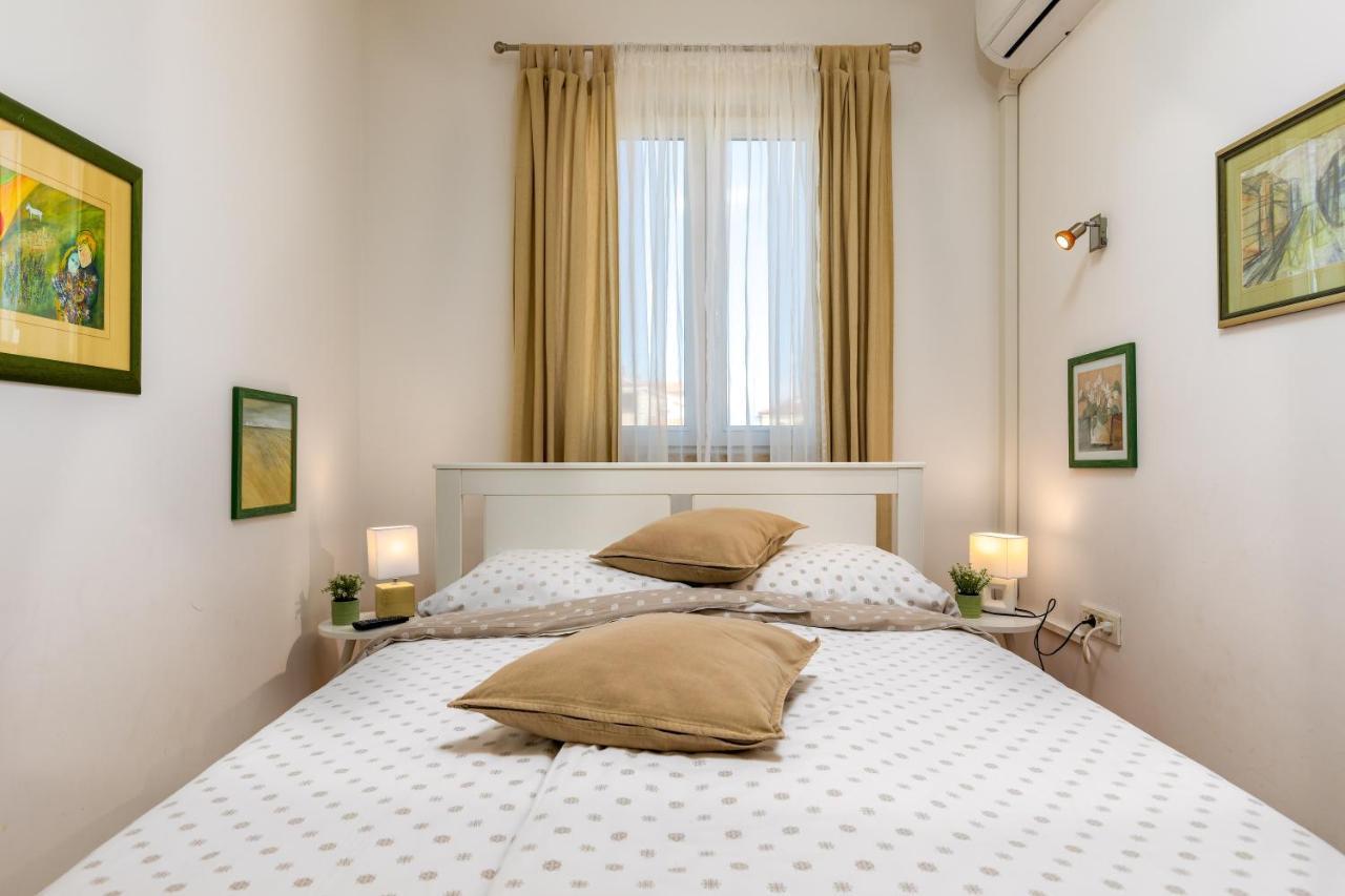 Duplex + Garage Lejlighed Rovinj Eksteriør billede